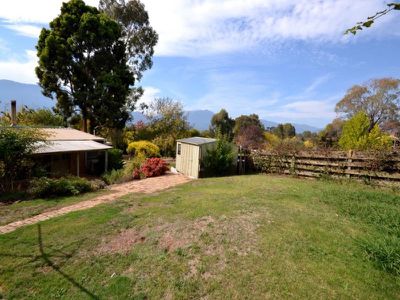 7 Cooper Street , Tawonga
