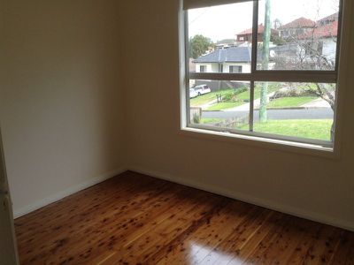 1 / 9 Barbara Avenue, Lake Heights