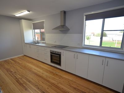 45 Close Street, Parkes