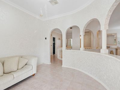 15 Glenbrook Road, Thornlie