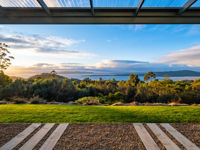 380 Dulcia Road, Gordon