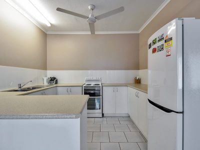 7 / 9 Airlie Circuit , Brinkin