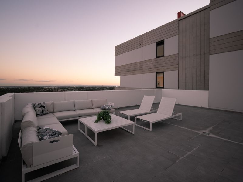 Skyhome / 137 Herring Road, Macquarie Park