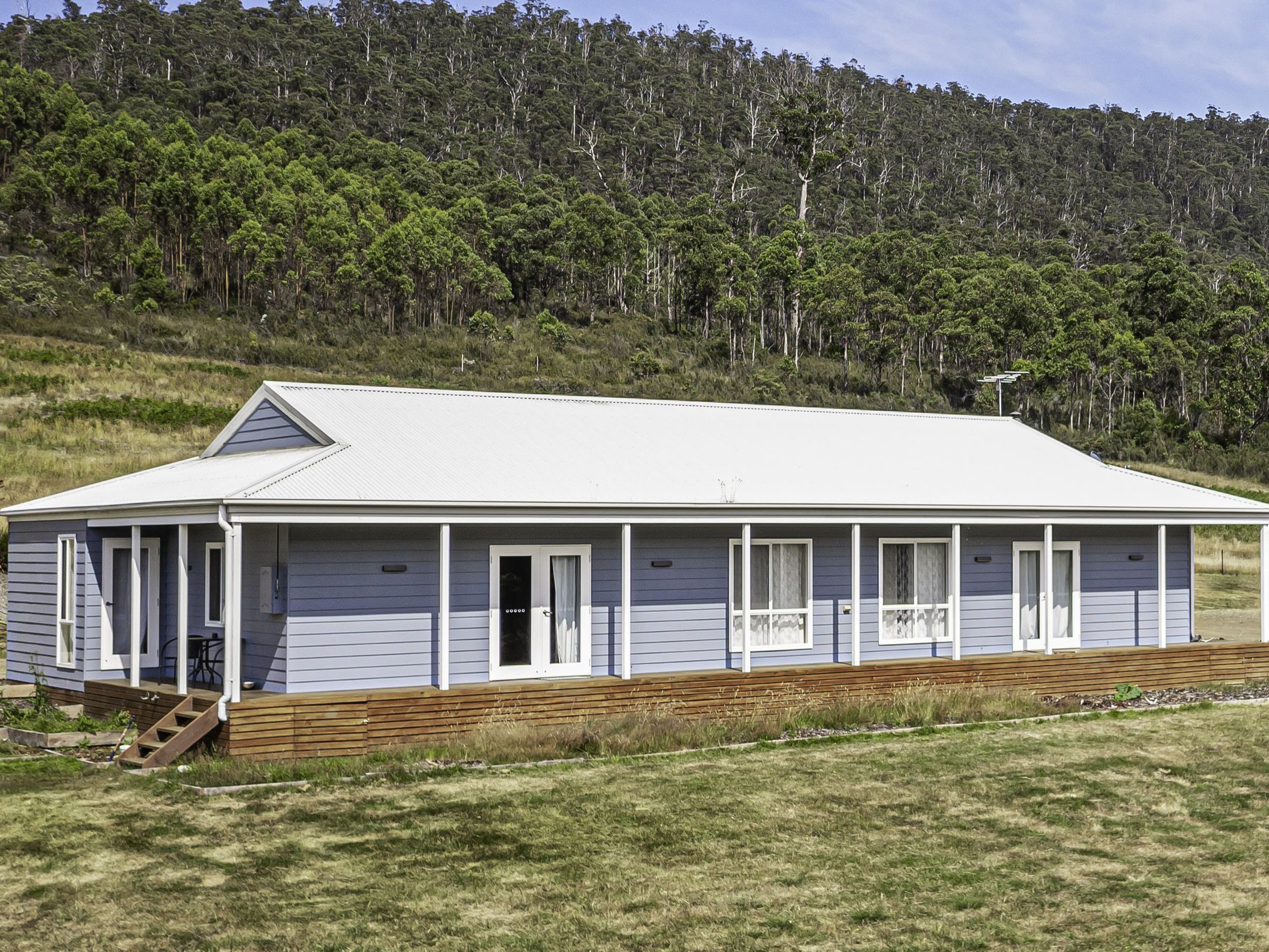 877 Lonnavale Road, Lonnavale