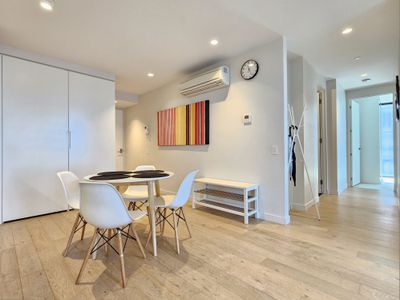 4904 / 442 Elizabeth Street, Melbourne