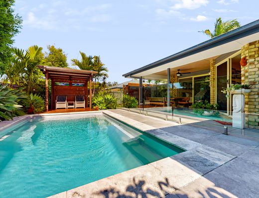 Peace and Tranquility In Noosa Parklans image 20