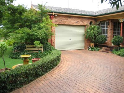 30 Alder Place, Dubbo