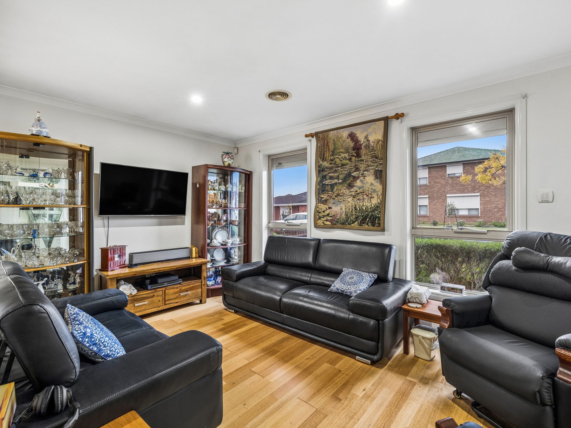 1 / 35 Duosa Road, Altona North
