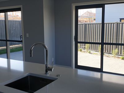 27 Kaki Drive, Kenepuru