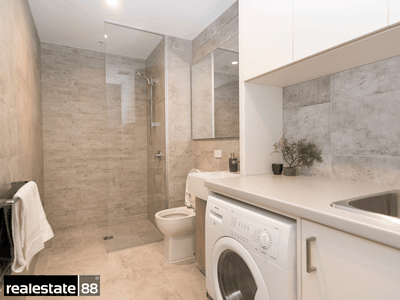 915 / 380 Murray St, Perth