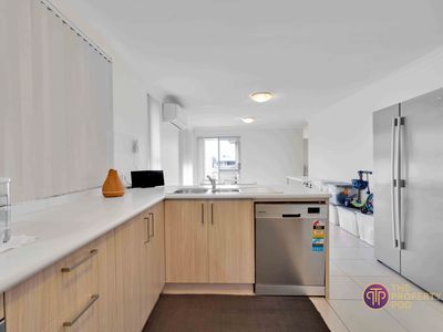 9 / 14 Carbine Bend, Byford