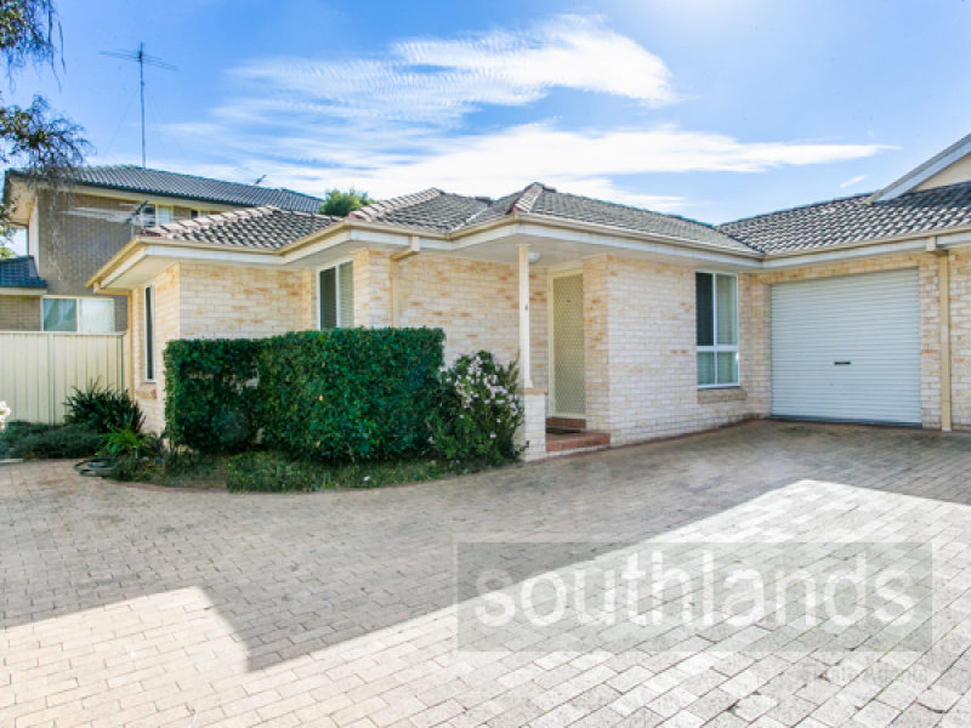 4)41 First Street, KINGSWOOD