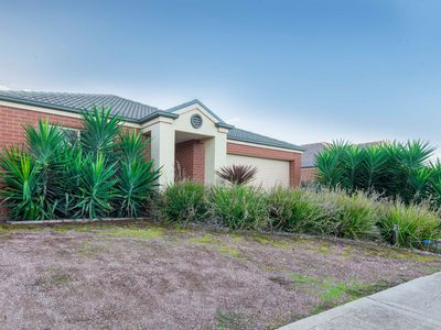 77 KULIN DRIVE, Tarneit