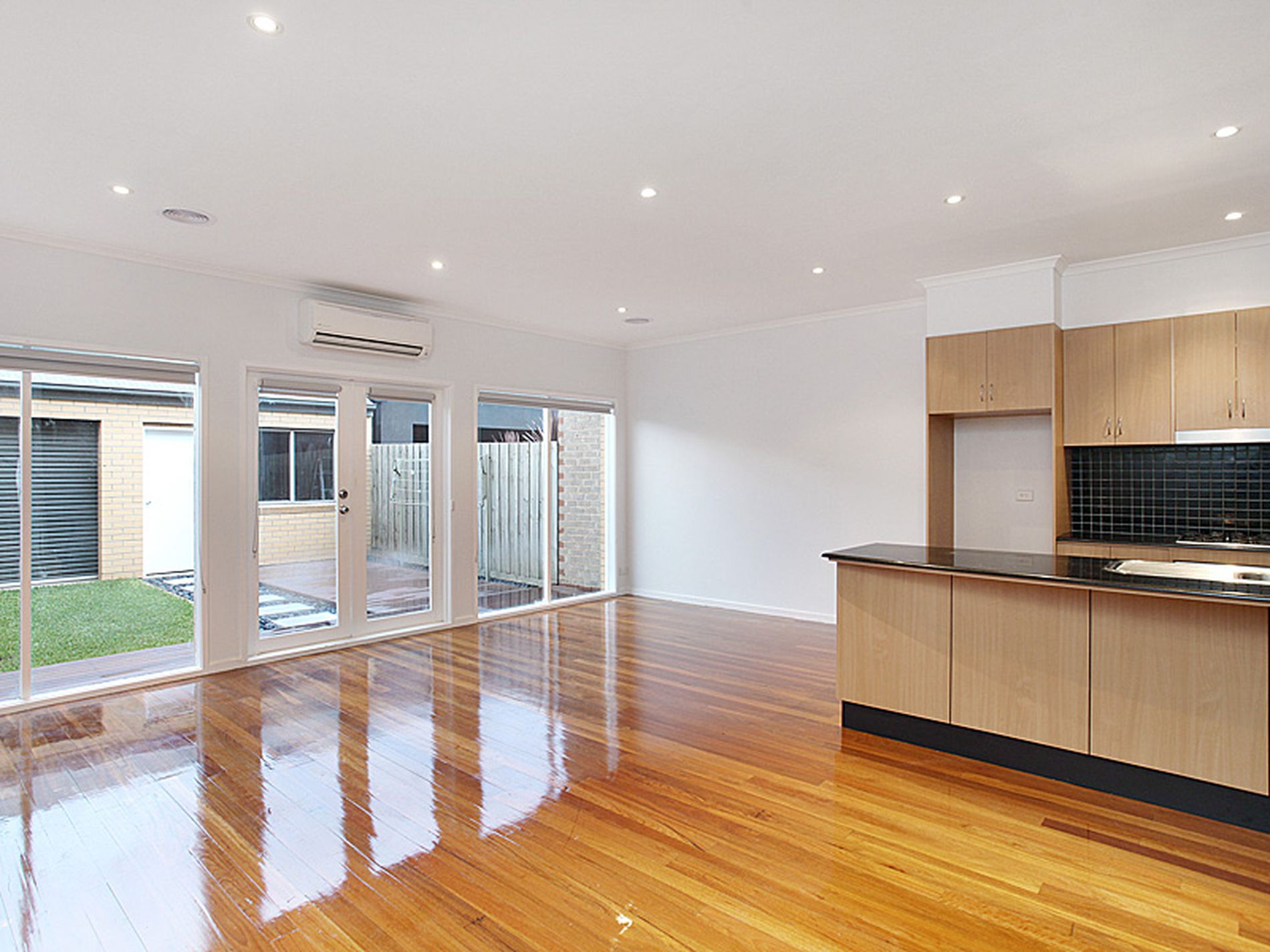 143 John Liston Drive, Newport