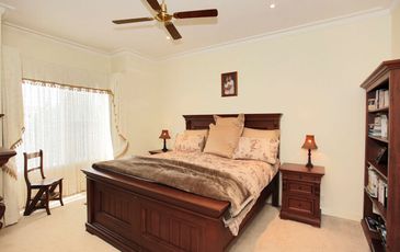 8 Grove Gardens, Berwick