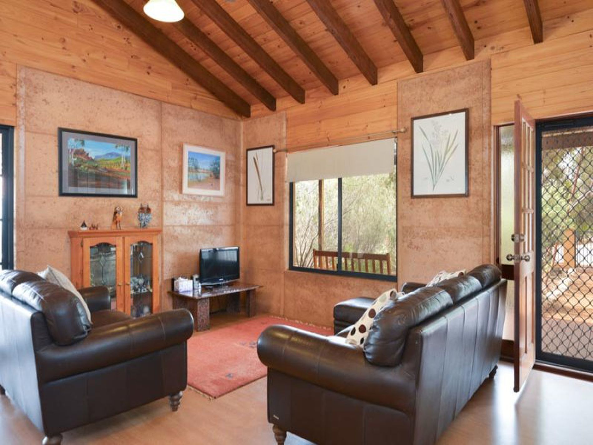 3 Emery Close, Broadwood