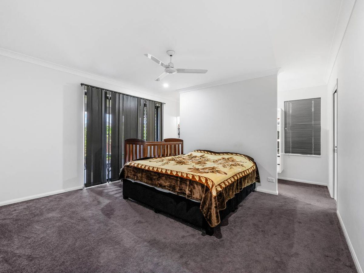 30 Lavender Crescent, Atherton