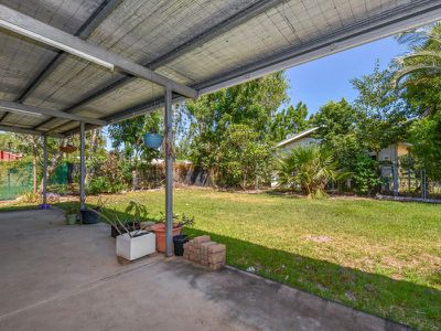 15 Politis Crt, , Moulden