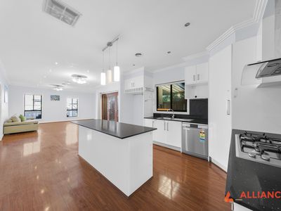 16 Juggal Close, Epping