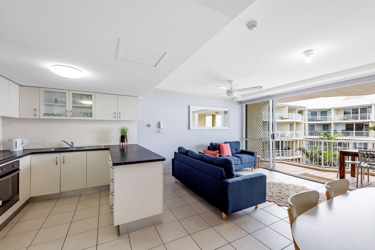 27 / 329 Golden Four Drive, Tugun