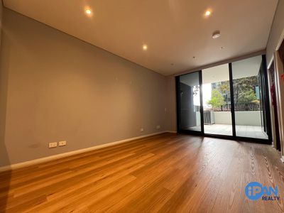 305 / 1 Wentworth Place, Wentworth Point