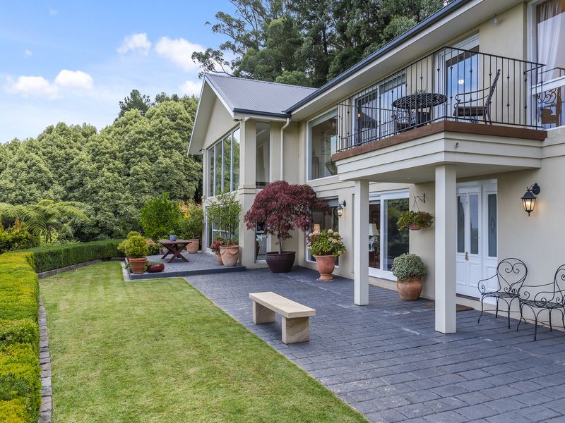 17 Wynn Avenue, Mount Macedon