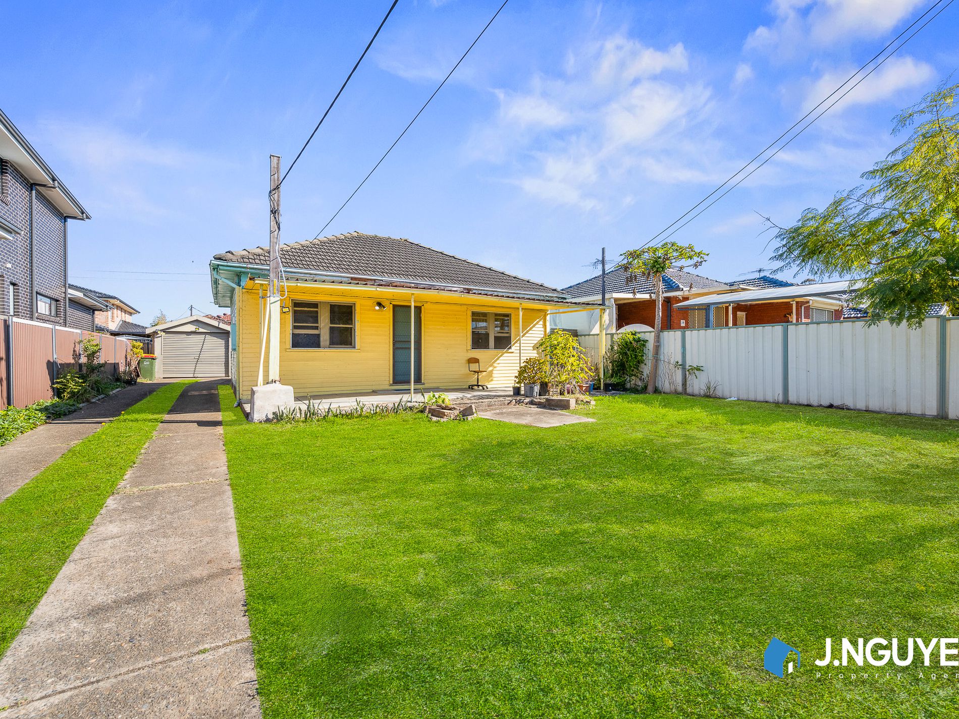 12 Kiora St, Canley Heights