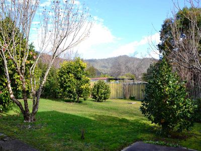 14 Beauty Avenue, Mount Beauty
