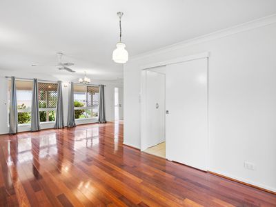 16 Falstaff Street, Sunnybank Hills