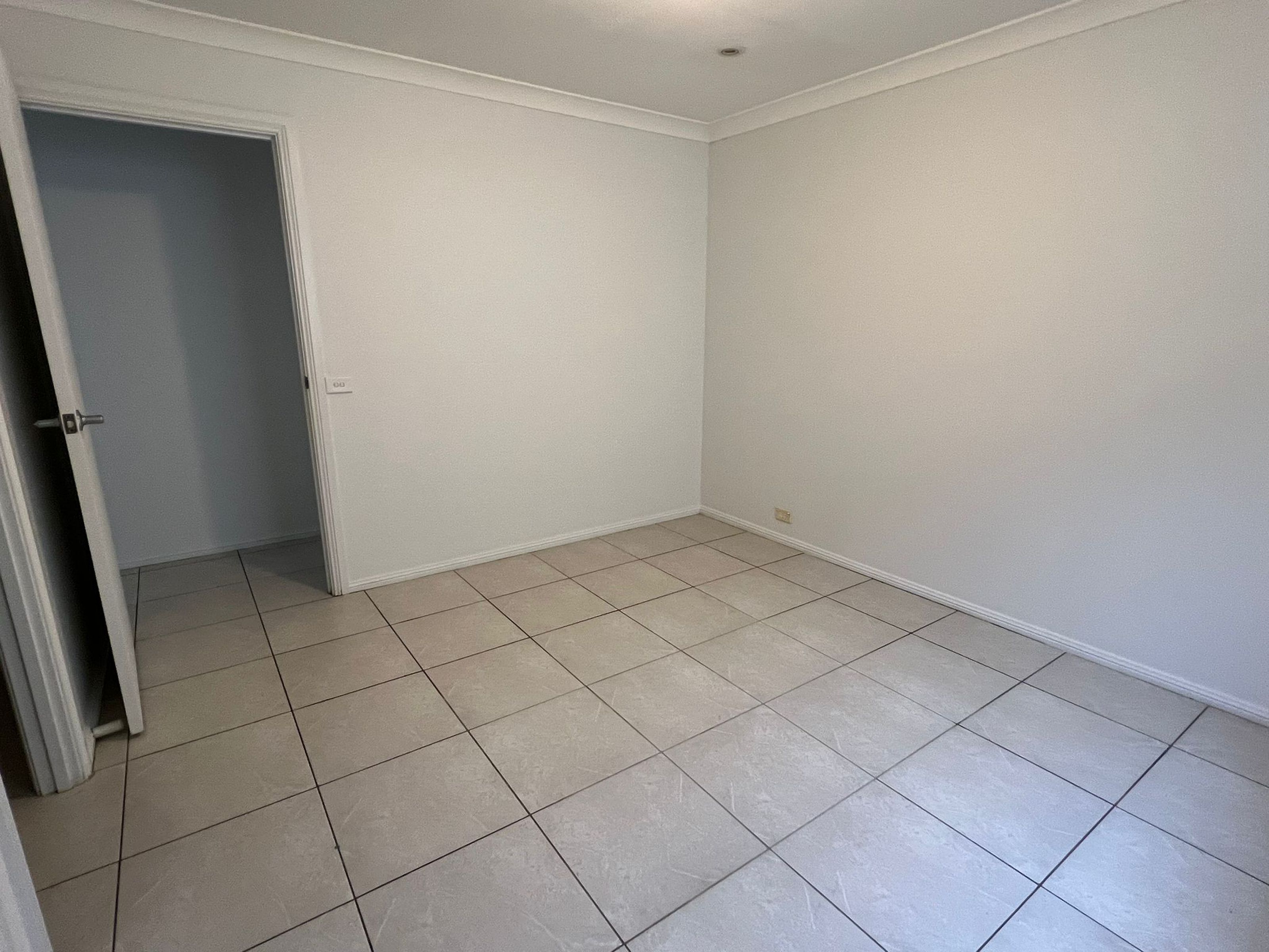 59 Thompson Crescent, GLENWOOD