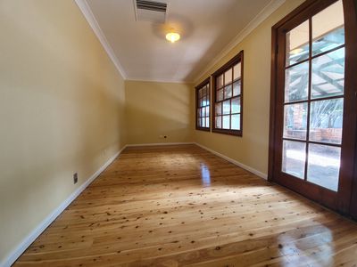 3 Gosse Avenue, Dubbo