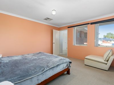 64A Moolyeen Road, Brentwood
