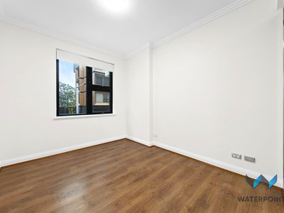 12 / 13 Bay Drive, Meadowbank