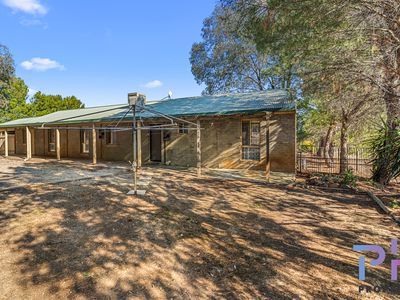 19 Trent Court, Axe Creek
