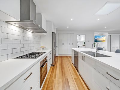 5 Furneaux Ct, Frankston