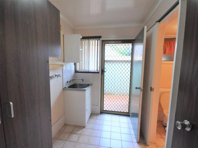 6 Klondyke Place, Newman