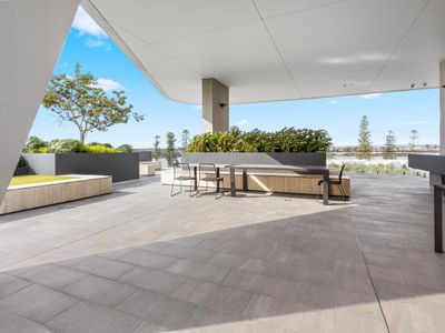 1702 / 63 Kishorn Road, Mount Pleasant