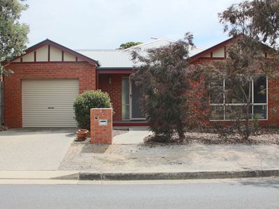 6 Watson Avenue, Belmont
