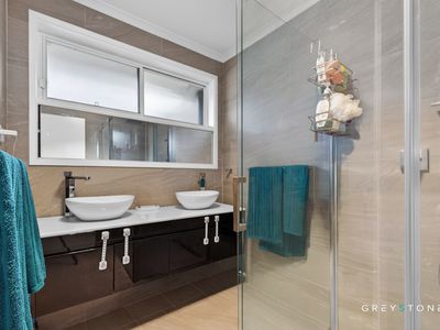 5 / 39 Wickham Street, Melton South