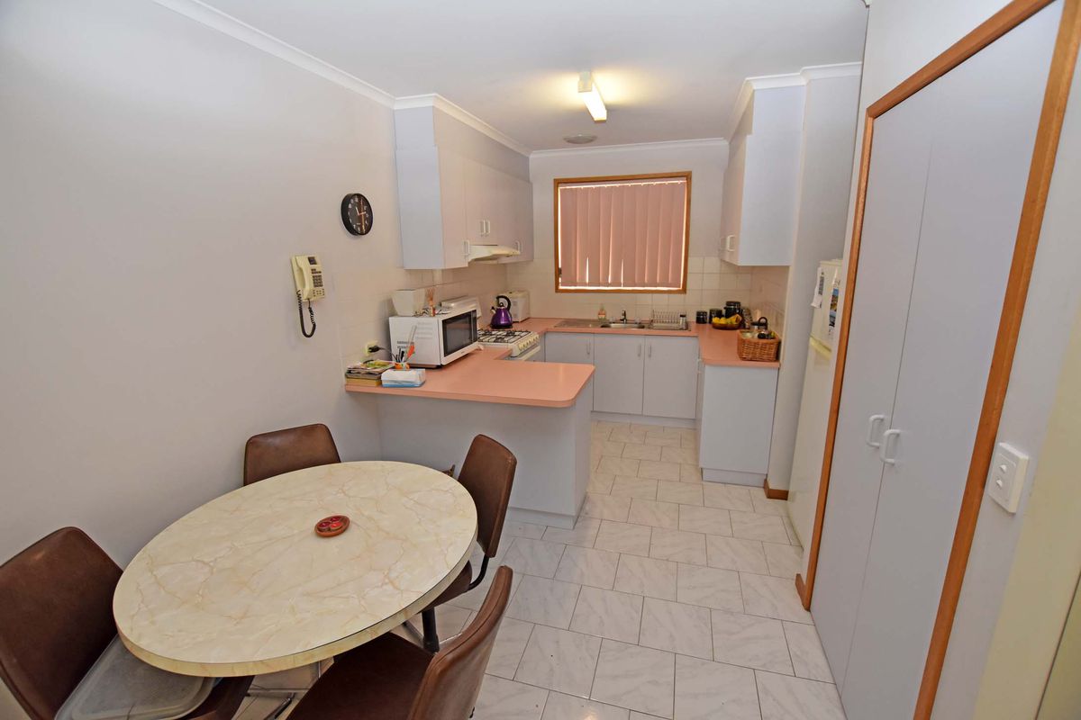 2 / 10 Munro Crescent, Kyabram