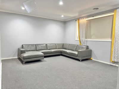 16 Pastille Road, Manor Lakes