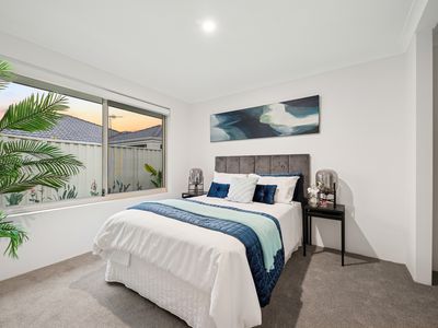 2 Namoi Street, Hammond Park