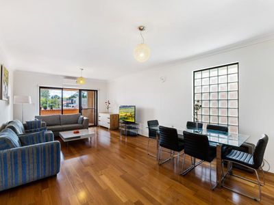4 / 40 Melvin Street, Beverly Hills