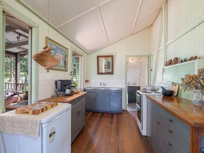 40 McGinn Road, Gheerulla