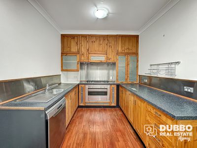 427 Wheelers Lane, Dubbo