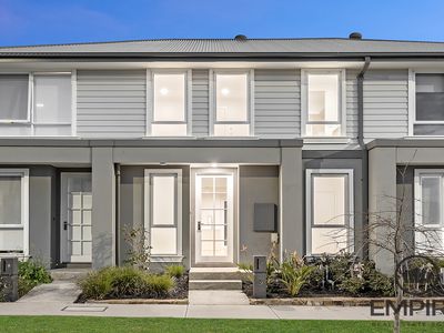 6 Portobello Boulevard, Clyde North
