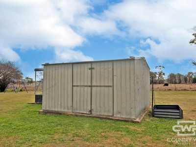 2474 New England Highway, Dundee