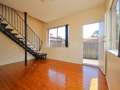 5 / 3 Wangee Road, Lakemba