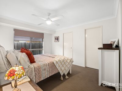 18 Sevenhill Place, Doolandella