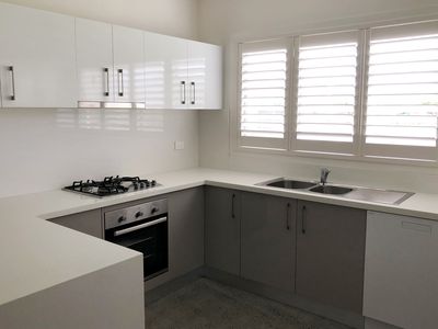 1 / 33 Caravel Crescent, Shell Cove